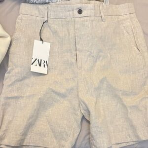 Zara Men's Beige Flat Front Shorts